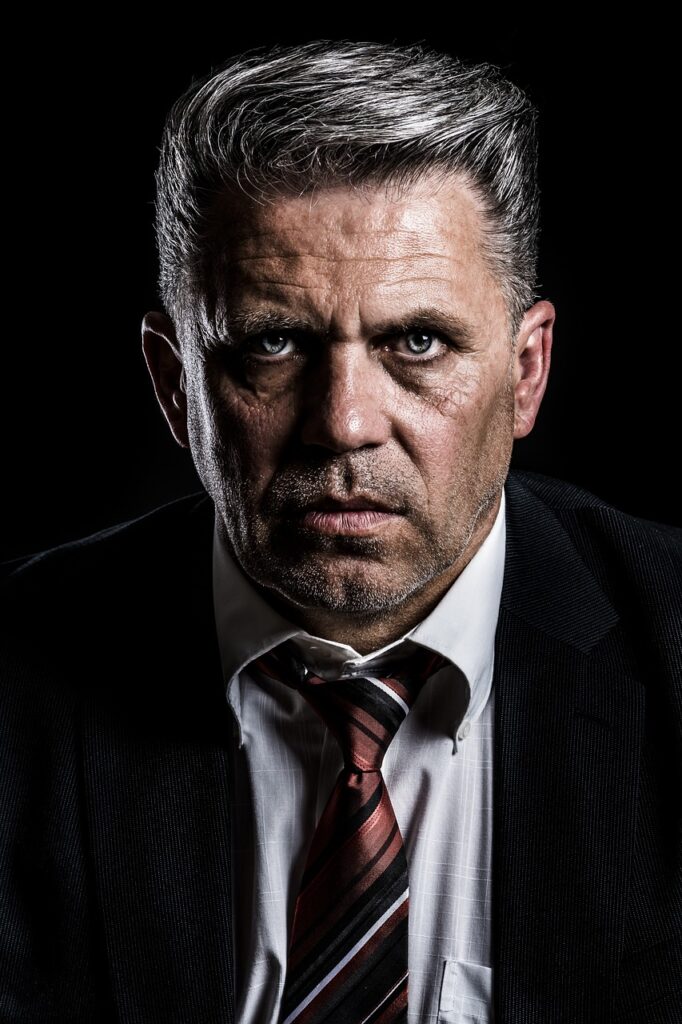 親権を誰がとる確率はどのように決まるのか？