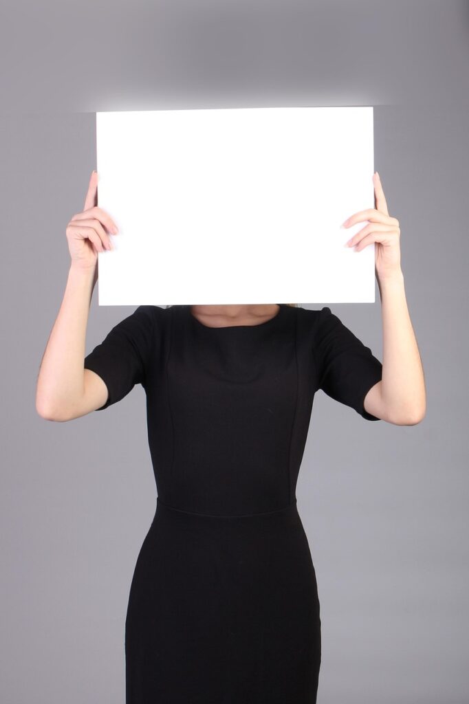 面会交流における委員会の役割とは何ですか？