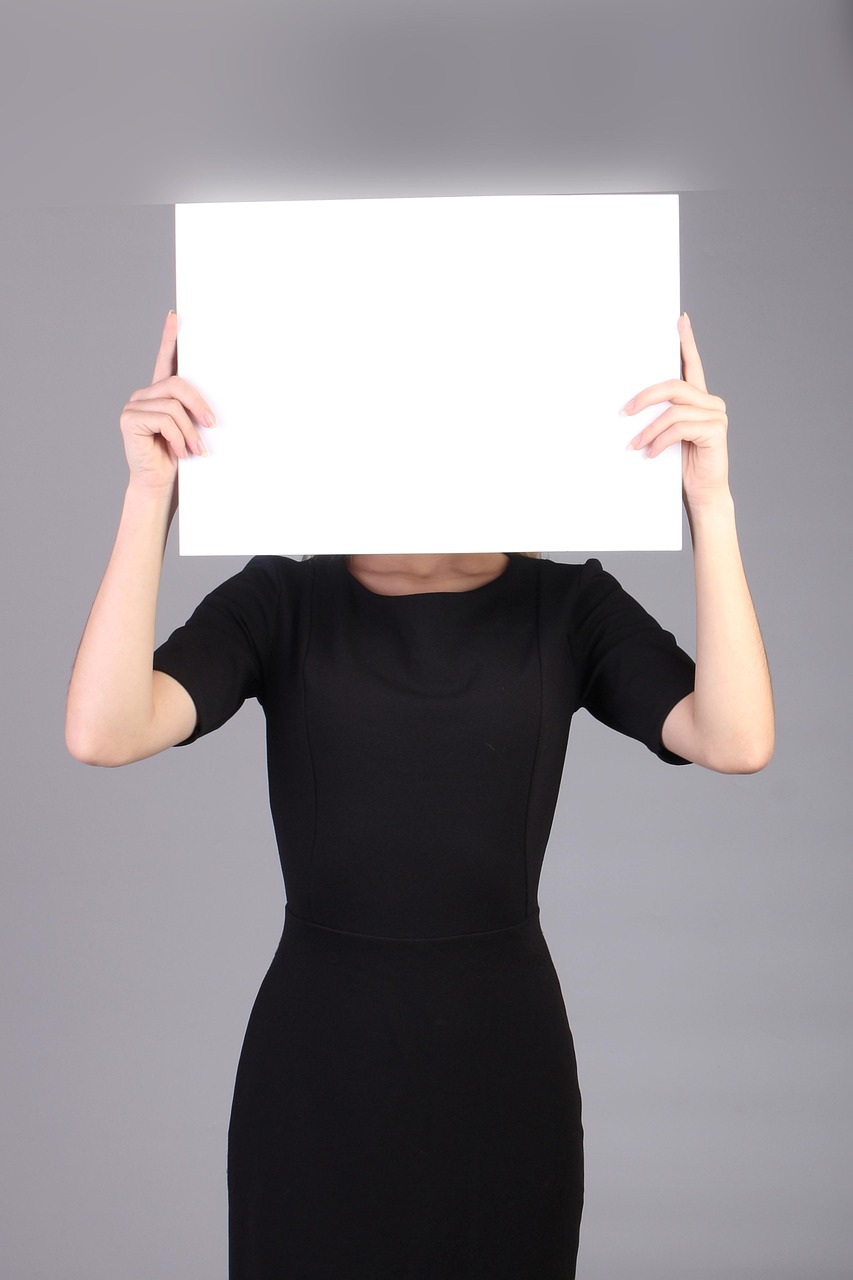 面会交流における委員会の役割とは何ですか？