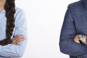 40代の離婚届を先に出すと危険な理由とは？